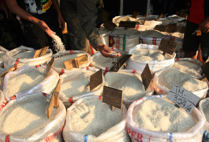 Pemkab Agam Imbau Warga Waspadai Beras Plastik