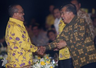 ARB dan Idrus Sambangi Kediaman Wapres JK
