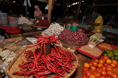 Prior to Ramadan, Price of Basic Needs Doubles