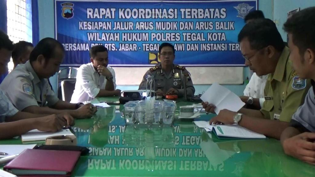 Foto: rapat koordinasi persiapan infrastruktur jalur Pantura di Kota Tegal, Jawa Tengah/MTVN_Bambang Mujiono