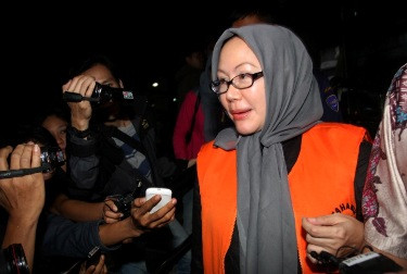 Bakal Ajukan Praperadilan, Atut Minta Dukungan 