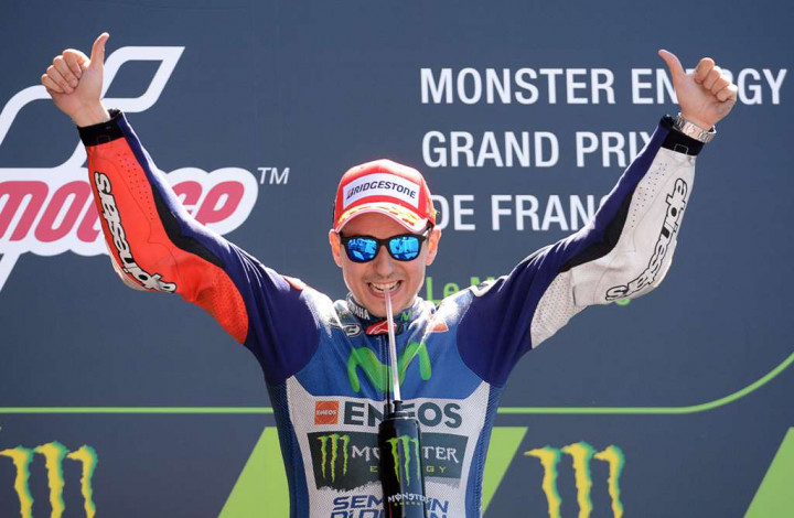 Lorenzo Bidik <i>Hattrick</i> Kemenangan 