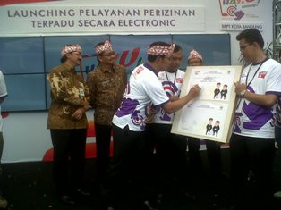 Tinggal Klik, IMB di Kota Bandung Beres! 