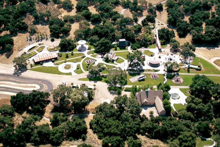 Neverland Michael Jackson Dijual Seharga USD100 Juta