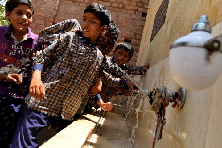 Pasokan Air Menipis, Gelombang Panas Terus Ancam India