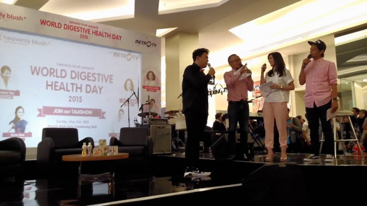 Cegah Kanker Usus, Tulus Rutin Konsumsi Yoghurt