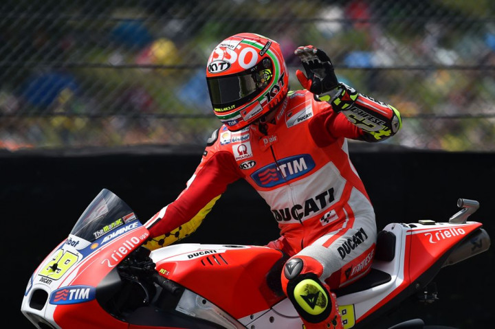 Iannone Raih Pole Position