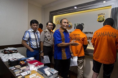 A Nigerian Dies Trying to Retrieve Drugs from His Stomach