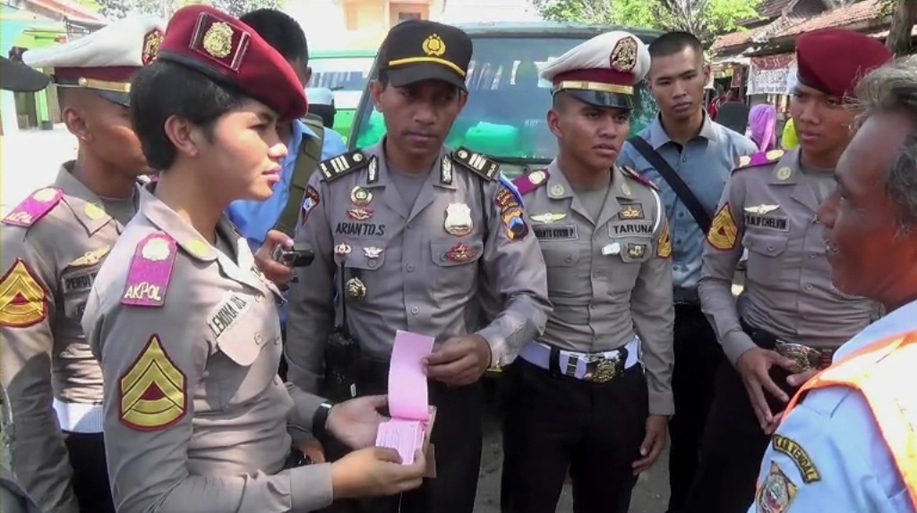 Razia preman di Kendal. Metrotvnews.com/Iswahyudi