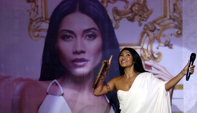 Pesan Penting Anggun di Album Baru