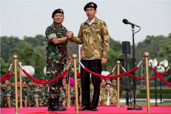 Military Commander Candidate Depends on President's Defense Politics 