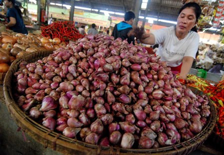 Distribusi Kebutuhan Pokok Menjelang Ramadan