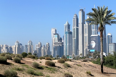 Gelombang Panas Merembet, Suhu di UEA Lampaui 50 Derajat Celcius!