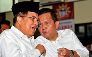 Sutrisno Bachir Nilai Menteri Jokowi Kurang Bernyali