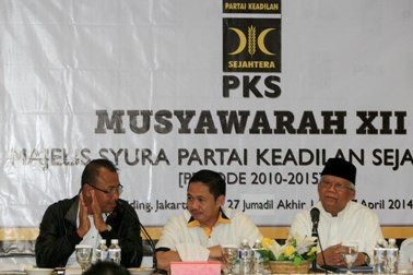 PKS Ditinggal Elite KMP