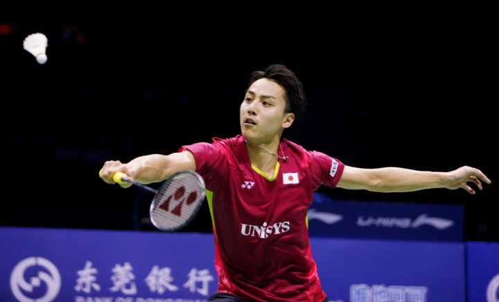 Lolos ke Semifinal, Momota Puji Anthony Ginting