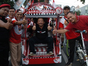 PDIP Jabar Diskusikan Ideologi Bung Karno dan Nobar Liga Champions