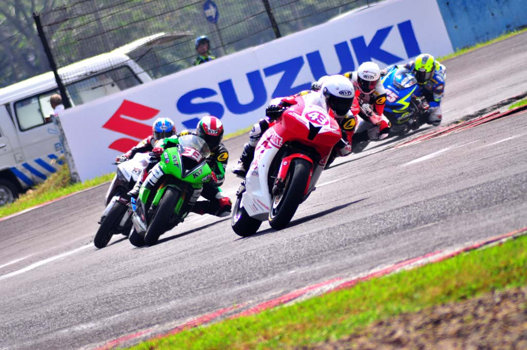 M.Fadli berhasil meraih podium kedua kelas Supersport 600 ARRC. MTVN/A. Harry Budiawan