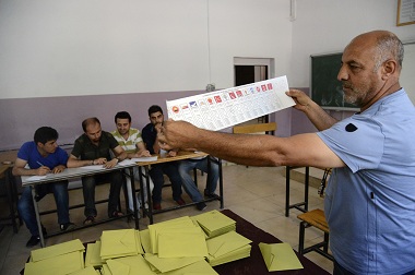 Partai Penguasa di Turki Gagal Raih Suara Mayoritas