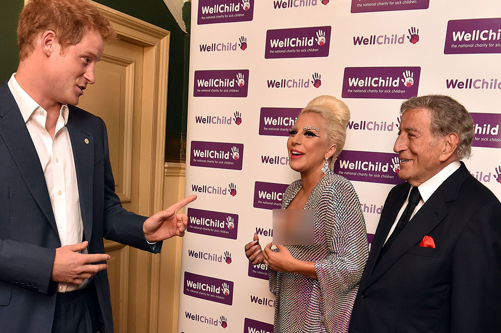 Lady Gaga dan Tony Bennett Tampil di Acara Amal 