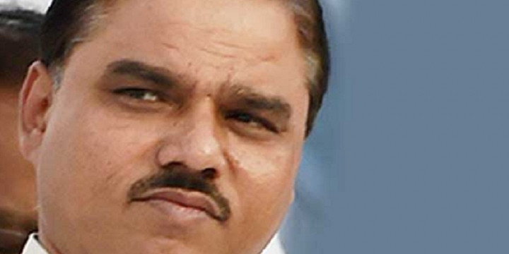 Dituding Pakai Gelar Palsu, Menteri di India Mundur