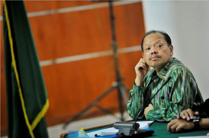 Istri Sutan Tolak Bersaksi Buat Suaminya