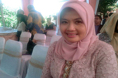 Kisah di Balik Kebaya Akad Selvi Ananda