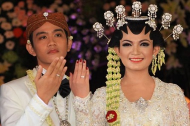 Gibran Officially Married Selvi Ananda Putri