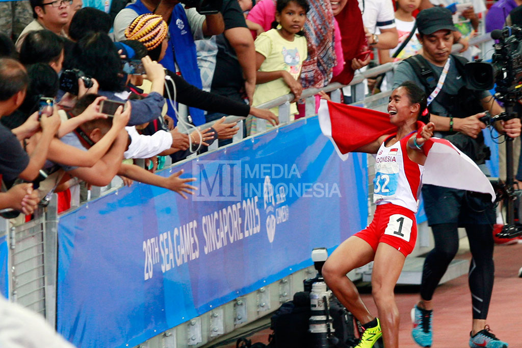 Triyaningsih Sumbangkan Emas Kedua dari Nomor Lari 10.000 Meter