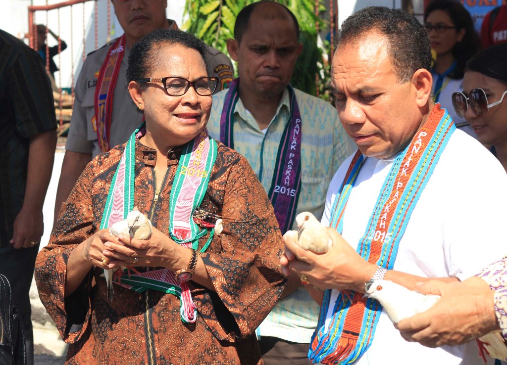 Menteri Pemberdayaan Perempuan dan Perlindungan Anak Yohana Yambise--Foto: Antara/Kornelis Kaha