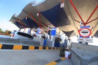 Pemerintah Turunkan Tarif Tol Selama Mudik Lebaran