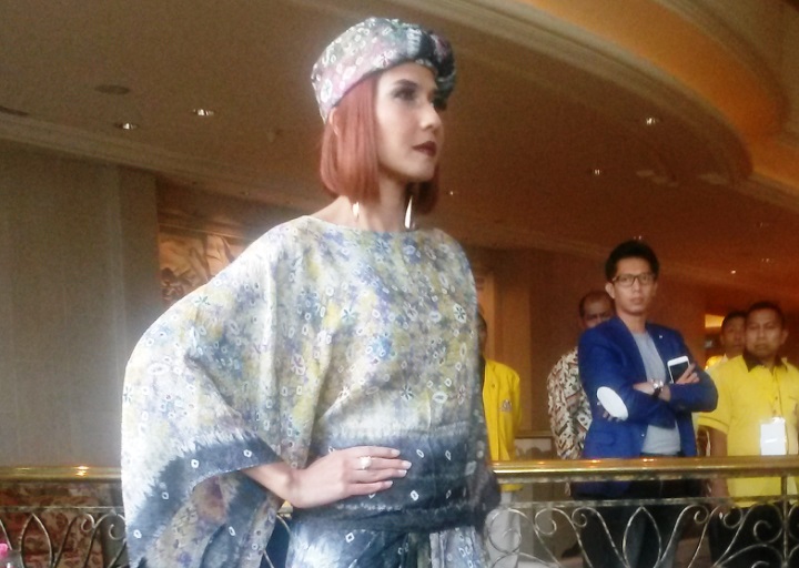 Tren Baju Ramadan 2015 Terinspirasi Corak Kain