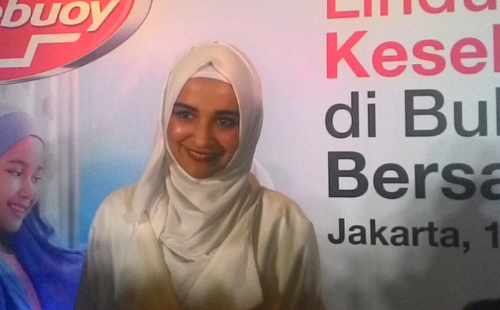Aktivitas Shireen Sungkar Dibatasi Teuku Wisnu