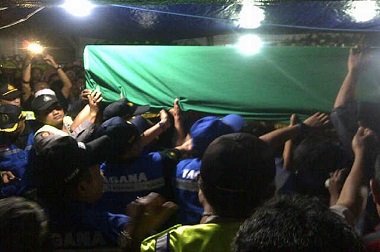 Si Bocah Cantik Angeline Diantar ke 'Rumah Terakhirnya'