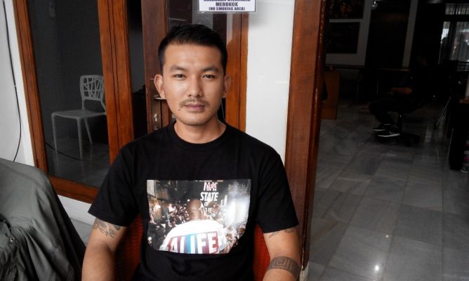 Hobi Nyanyi, Rio Dewanto Digaet The Fly Untuk Singel Terbaru