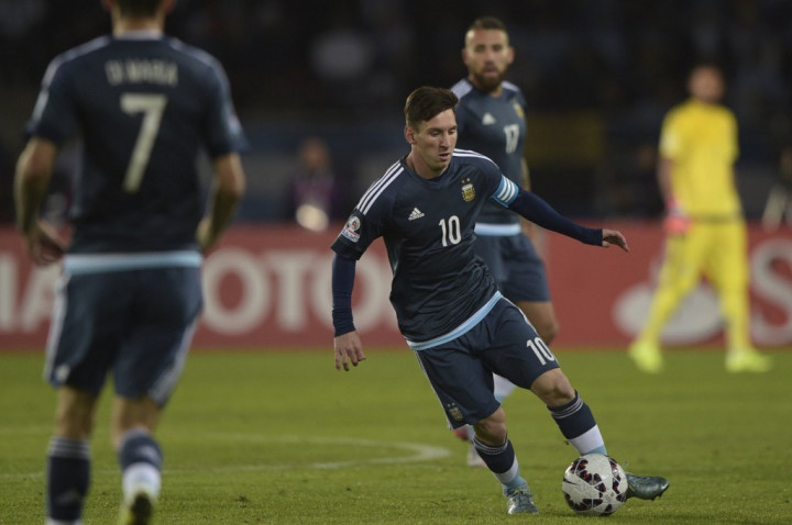 Argentina-Uruguay Masih Belum Ada Gol