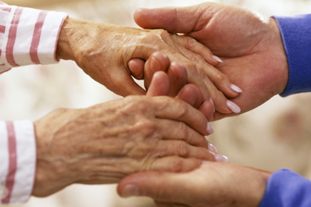 Tanda awal Alzheimer bisa dilihat dari protein dalam darah. (Foto:cnn.com)