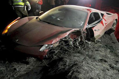 Arturo Vidal Hancurkan Ferrari Miliknya Gara-Gara Mabuk