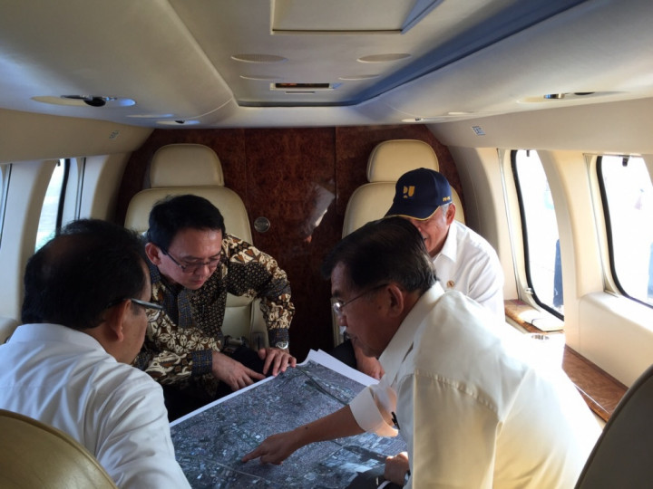 Tata Pemukiman Miskin Kalibaru, JK Tinjau via Udara