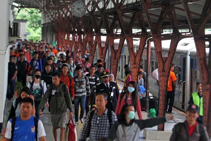 Kemenhub Prediksi Pemudik Tahun Ini Meningkat 2 Persen