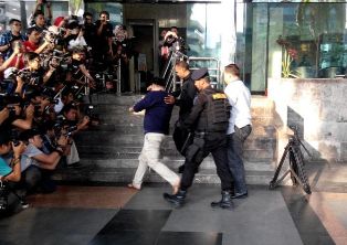 Empat Tersangka Suap di Musi Banyuasin Ditahan Terpisah