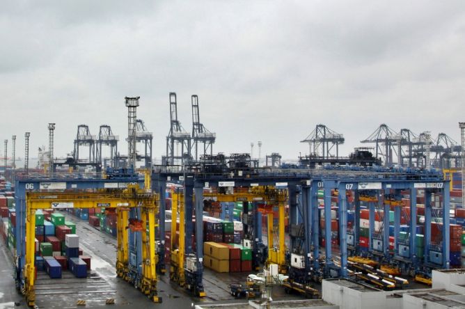 Kegiatan Bongkar Muat Pelindo II Diklaim Sesuai Standar Internasional