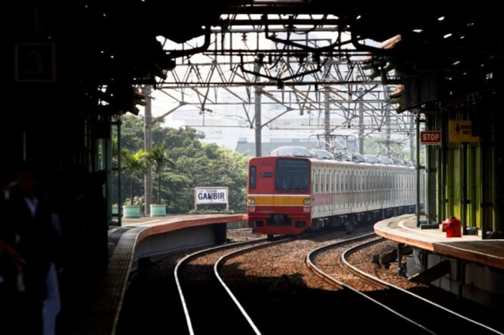 Sambut HUT DKI, PT KCJ dan Ahok Luncurkan Kereta Tematik Museum