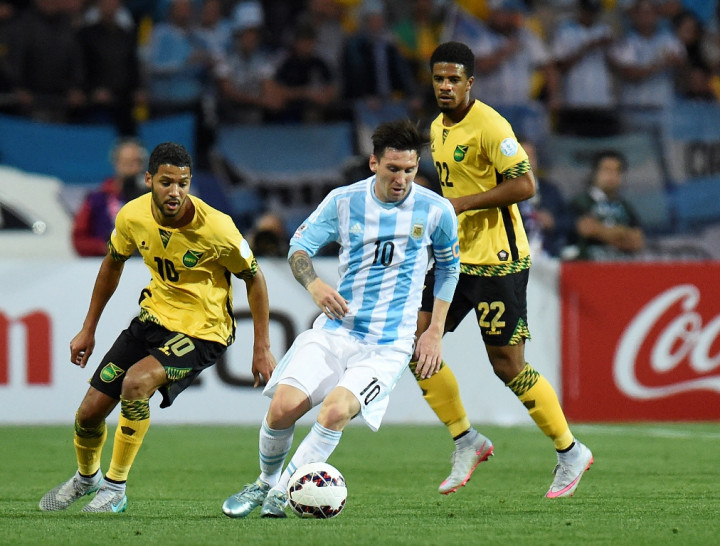 Melakoni Laga ke-100, Messi Justru Tidak Bahagia