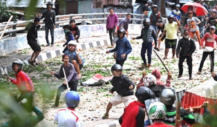  Dini Hari , Tiga Kecelakaan dan Dua Tawuran Hiasi Jabodetabek