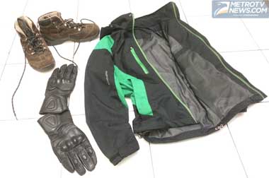 Perlengkapan Berkendara Harian, Bisa Pakai <i>Outdoor Apparel</i> 
