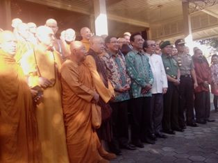 Menteri Agama Kampanye Emansipasi Perempuan di Konferensi Buddish 