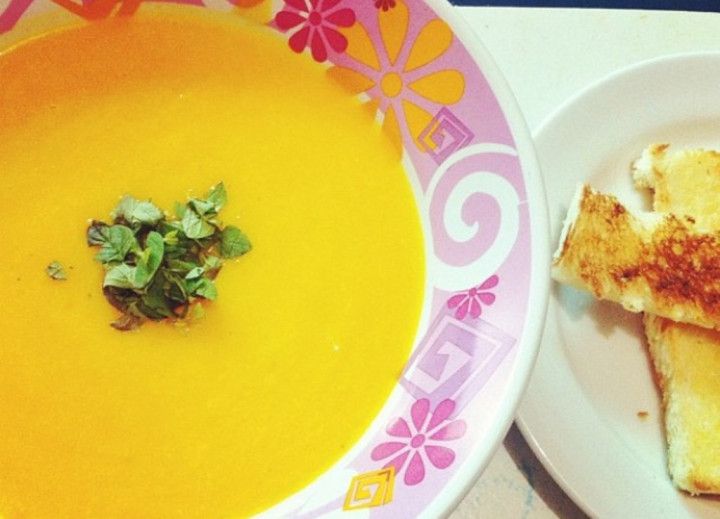 Sup Labu Kuning Dairy Free