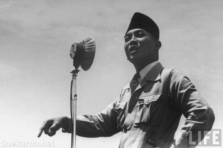 Lagu Penghormatan Untuk Sang Proklamator, Ir Soekarno