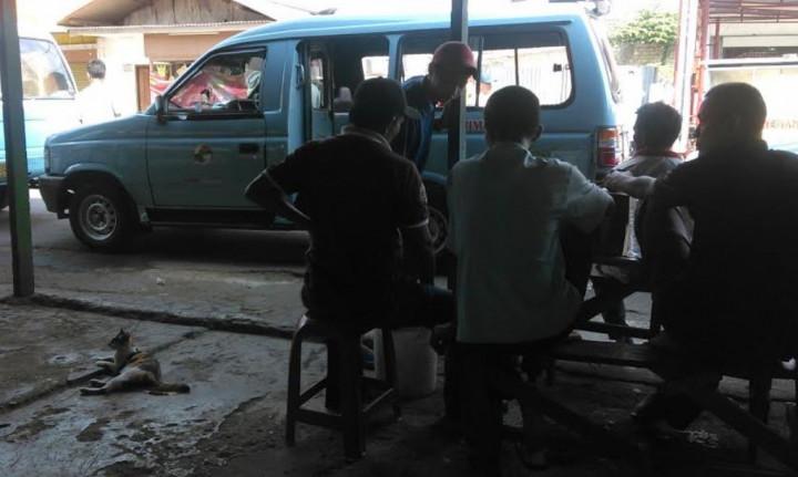 Takut Dimarahi Bos, Komar <i>Ogah</i> Gunakan Sopir Tembak